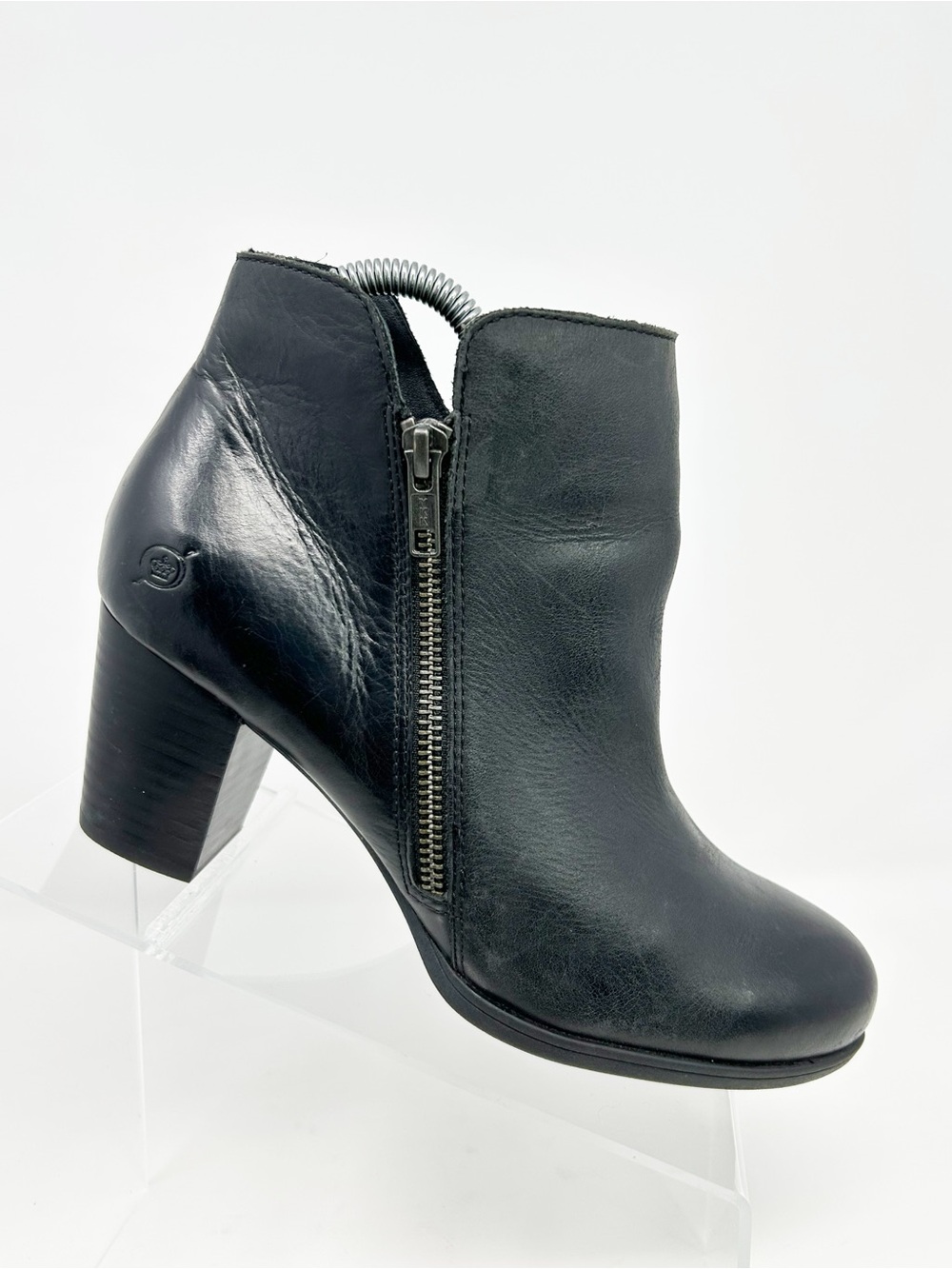 Born Women's Ankle Booties Black Side Zip Block Heel Round Toe Size 8 Fall